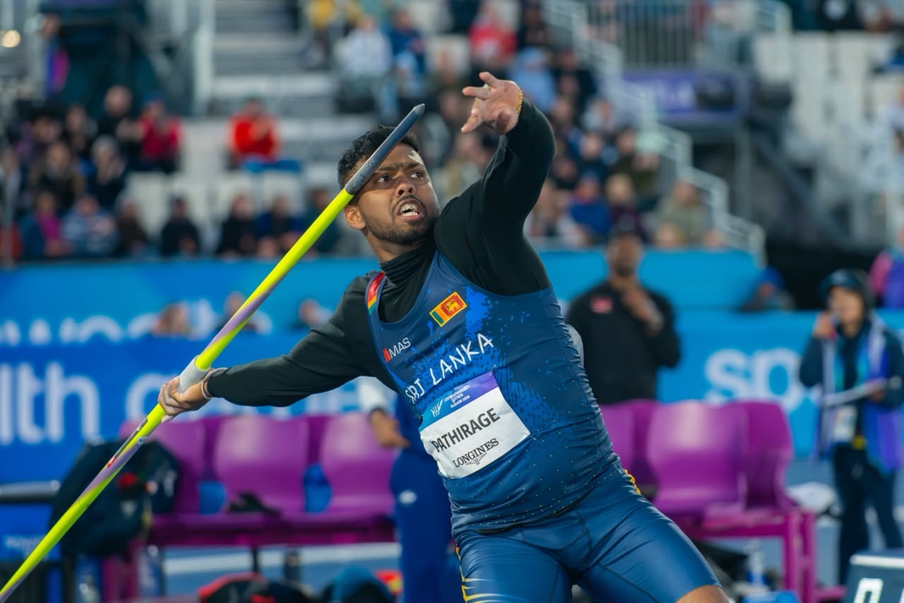 රුමේෂ් තරංගගේ හෙල්ල කට්ටලයට ගුවනේදී හානි : ක්‍රීඩා අමාත්‍යාංශයෙන් කඩිනම් පියවර