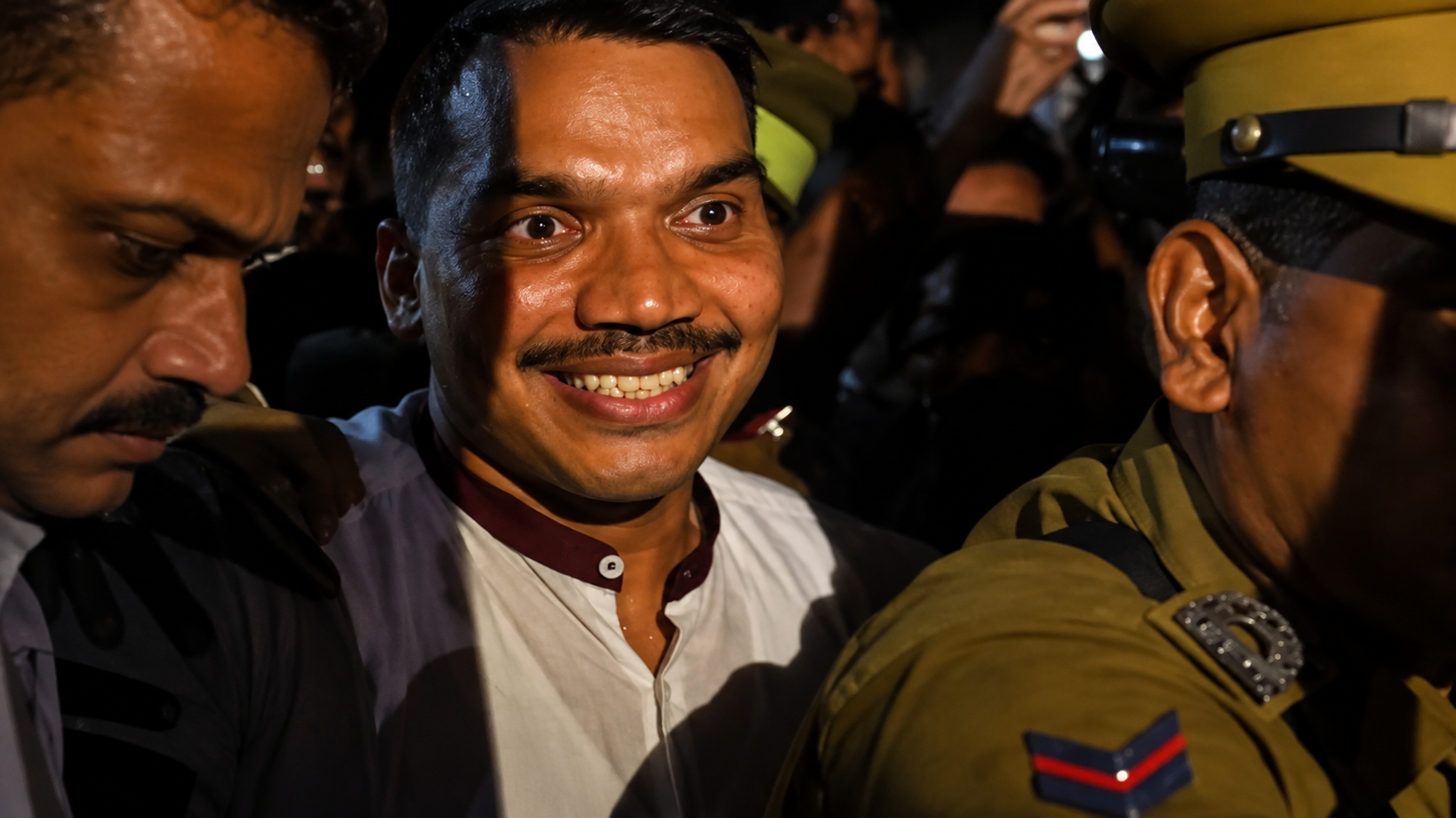 නාමල් රාජපක්ෂ 23 වැනිදා දක්වා නැවත රක්ෂිත බන්ධනාගාරගත කෙරේ 