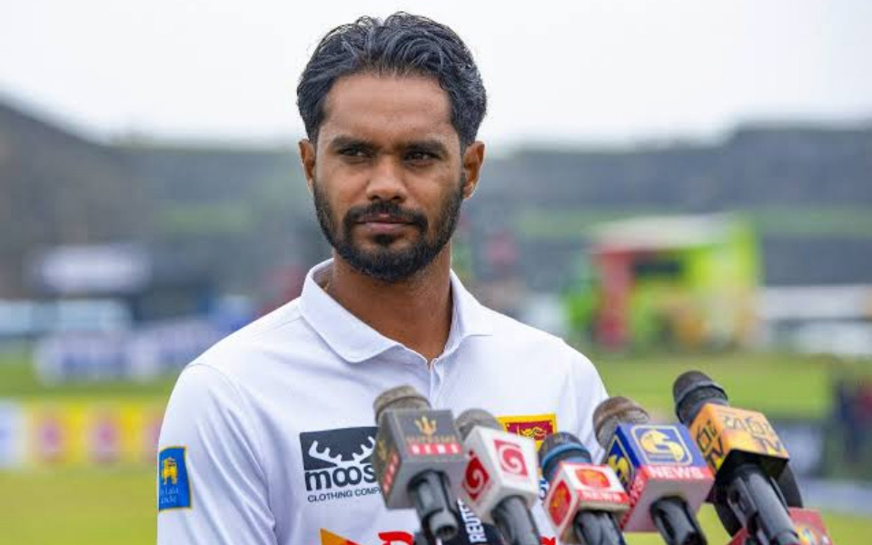 Dhananjaya de Silva has stepped down as Sri Lanka’s Test captain 