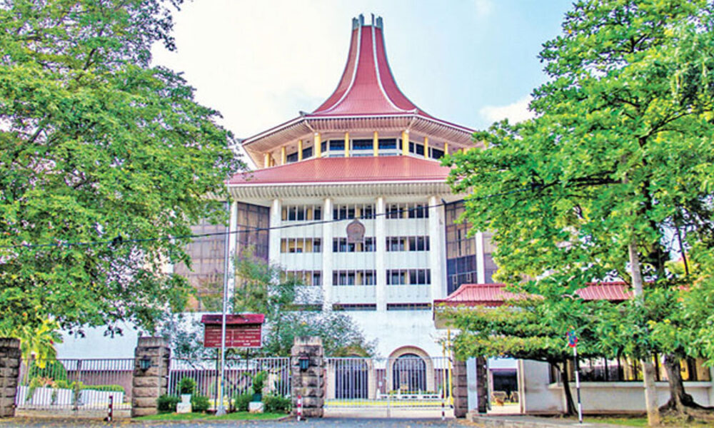 22 වැනි ආණ්ඩුක්‍රම ව්‍යවස්ථා සංශෝධනයට එරෙහි පෙත්සම් සලකා බැලීම හෙට 