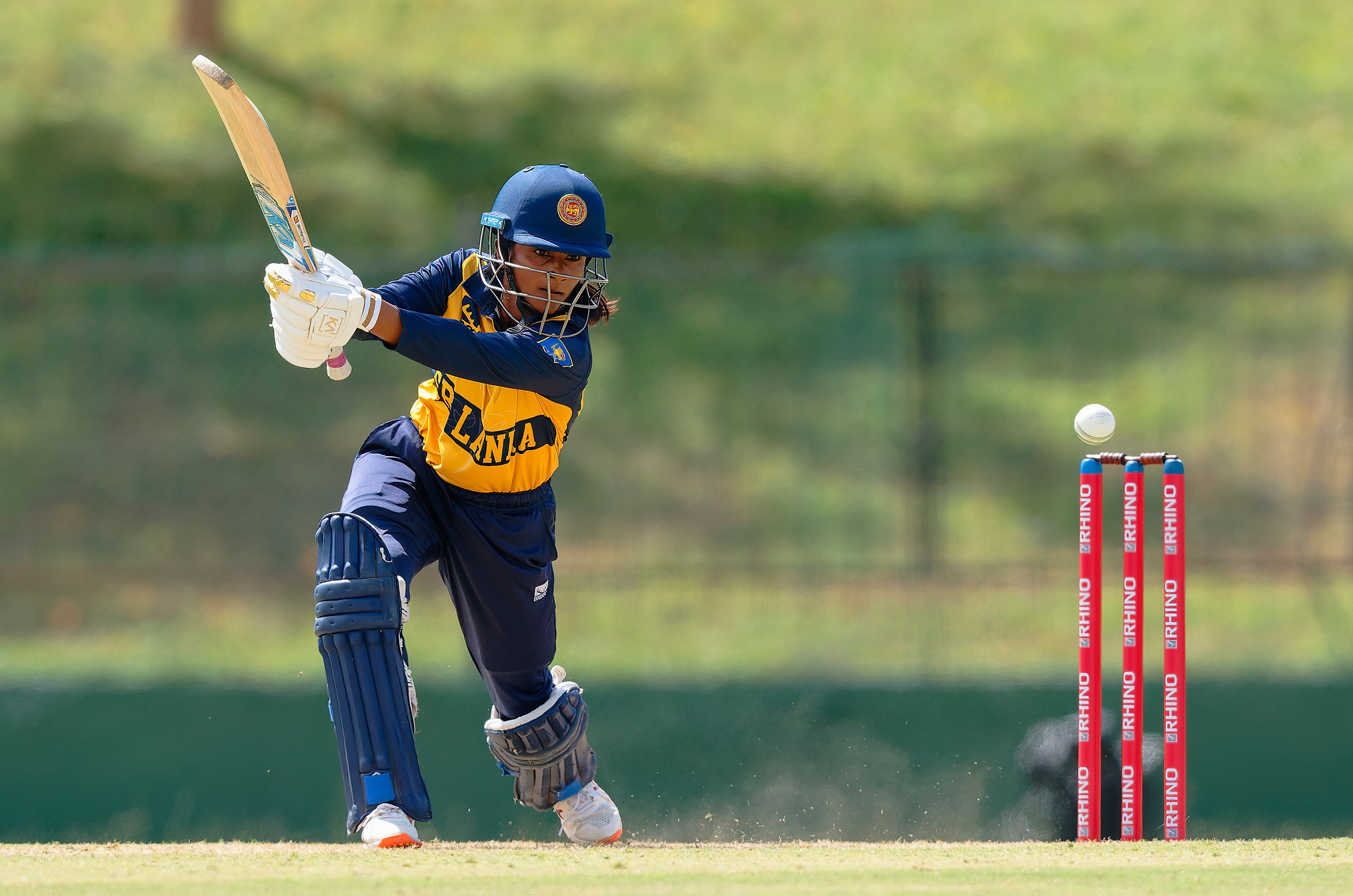 ශ්‍රී ලංකා ක්‍රීඩිකාවෝ 2-1 කින් පාකිස්තාන කාන්තා පිල පරදවති 