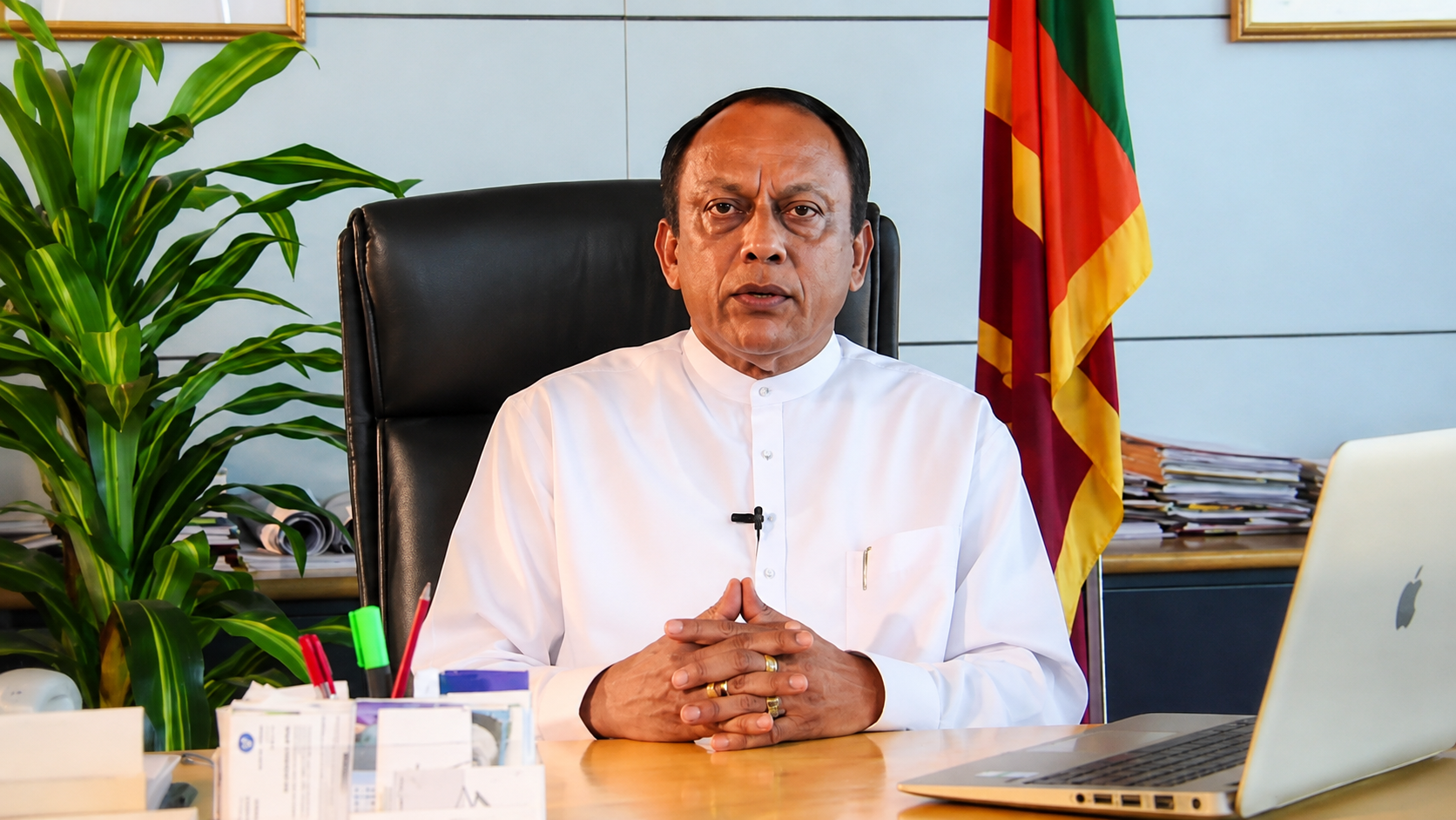 හිටපු අමාත්‍ය ලක්ෂ්මන් යාපා අබේවර්ධන ඇප මත මුදාහැරෙයි